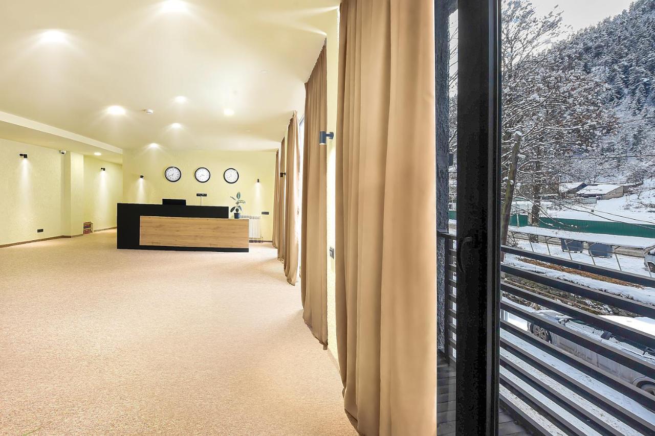Lalo Hotel Abastumani Zewnętrze zdjęcie
